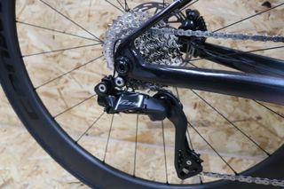 Bicicleta carretera Quick Zeit Pro 105 Di2 carbono