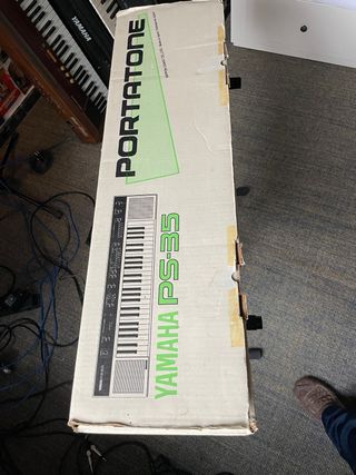 Teclado Yamaha PS-35 Colección, nuevo