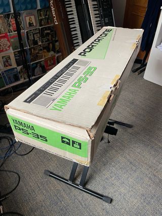 Teclado Yamaha PS-35 Colección, nuevo