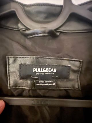 Chaqueta Piel Pull&Bear Negra