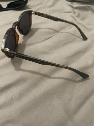 2 Occhiali da Sole Hawkers