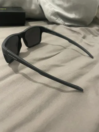 2 Occhiali da Sole Hawkers