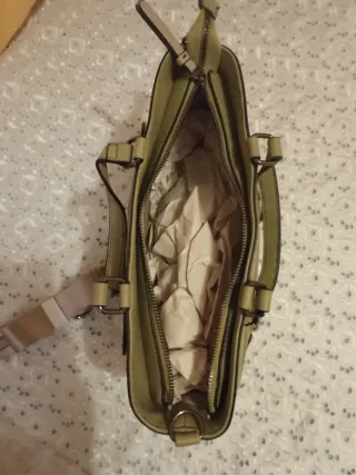 Nuevo a estrenar Bolso Caramelo