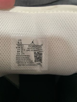 Jordan 1 Mid (Sail-Midnight Green-Pure Platinum)