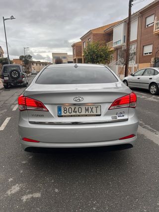 Hyundai i40 2012 120.000km