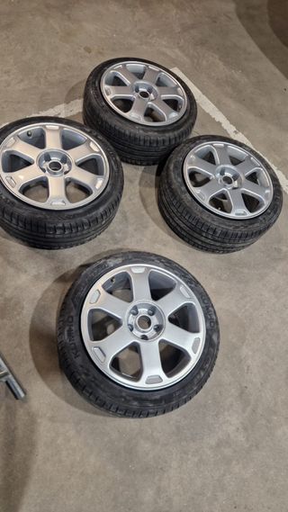 Llantas Audi S4 Avus Originales con Neumáticos