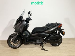 YAMAHA XMAX 300