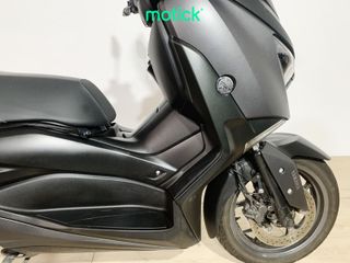 YAMAHA XMAX 300