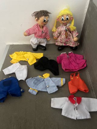 Muñecos con Ropa Intercambiable
