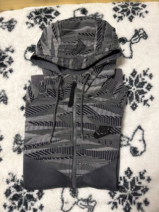 Chaqueta Nike Air Gris y Negra