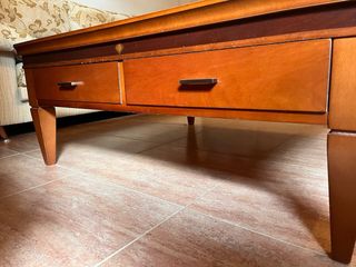 Mesa de centro de madera