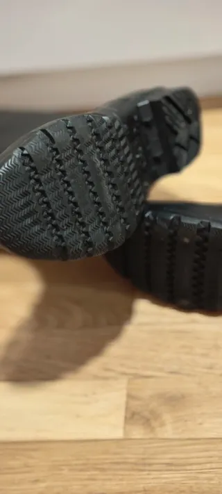 Stivali alti impermeabili