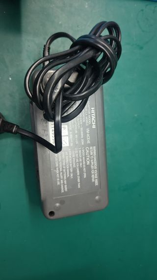 Videocámara Hitachi VM-E340E 8mm