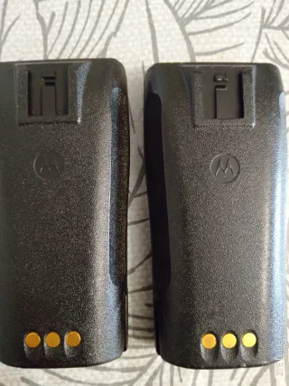 2 Baterías Walkie Talkie Motorola PMNN4251AR