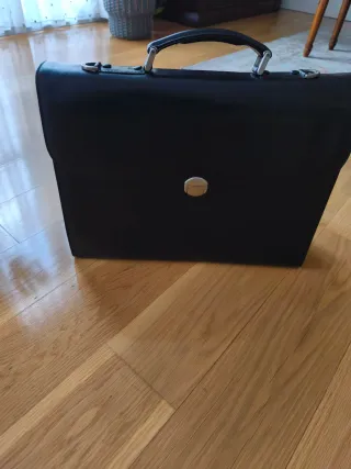 Maletín Piquadro Negro Impecable