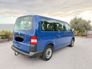 Volkswagen Transporter T5 2012