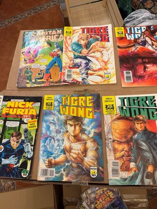 unos 35 cómics marvel