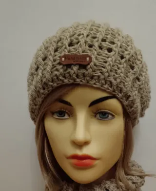 Berretto Inverno Beige Morbido Handmade crochet