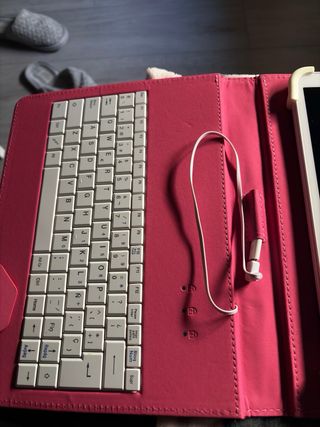 Samsung Galaxy  y teclado blanco (mediamark)