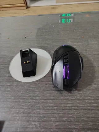 Ratón Gaming Inalámbrico con estación de carga