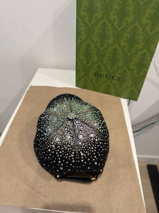 Gorra Gg Negra Swarovski