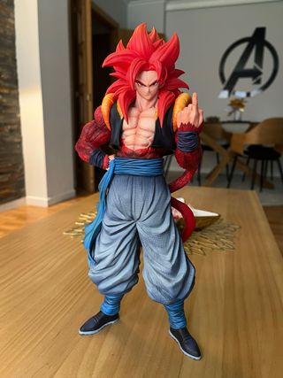 Figura Gogeta SSJ4