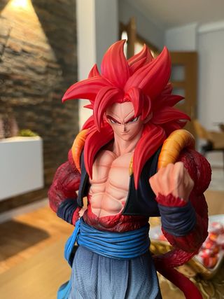 Figura Gogeta SSJ4