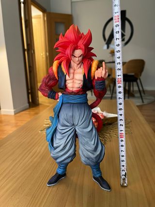 Figura Gogeta SSJ4