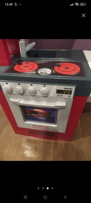 Cocinita de juguete Miele roja