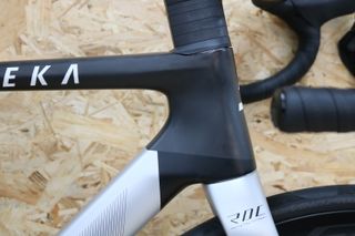 Bicicleta tope de gama Seka Spear RDC 6.2kg