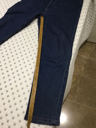 Pantalón vaquero azul de señora