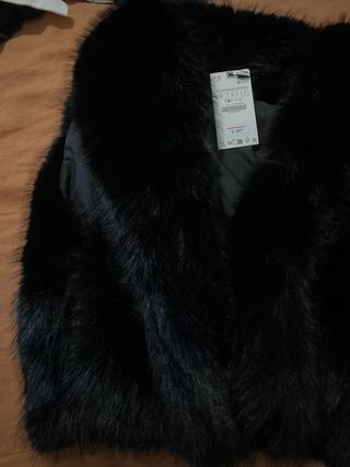 Chaleco viral pelo Zara Talla Única Negro