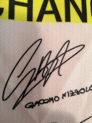 Maillot Assos Qhubeka Edición Limitada Firmado