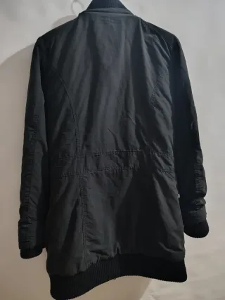 Chaqueta de invierno negra