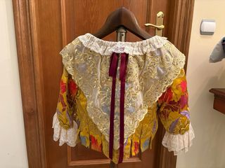 Traje de Fallera con mateleria