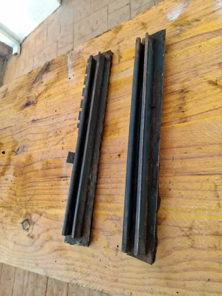 Guía asiento Seat 600