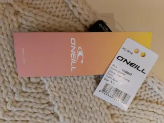 Bufanda O'Neill Beige Tejida con Flecos a estrenar