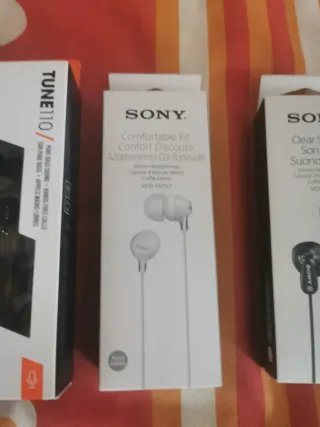 Varios modelos. Sin estrenar JBL de cable