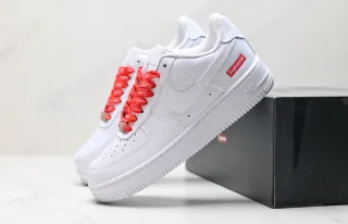 Nike Air Force 1 x Supreme