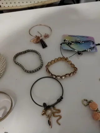 Pulseras variadas