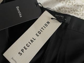 Pantalón corto Bershka flecos negro T.S