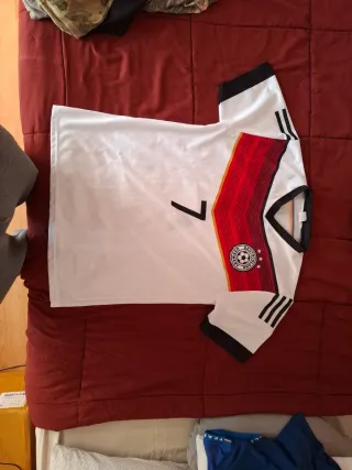 Pack 7 Camisetas. Futbol, caceria y deportes