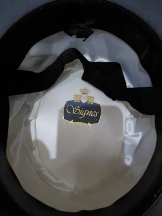 Sombrero de fiesta beige y negro