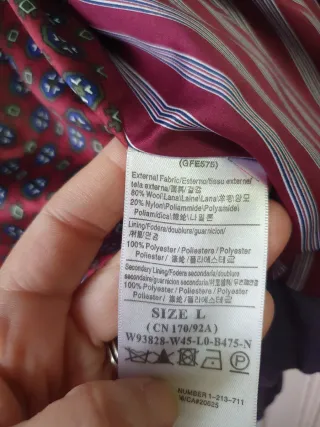 Cazadora Guess Jeans 81 violeta Talla L