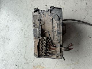 Caja Batería y Tapa Fusibles Ibiza 6L