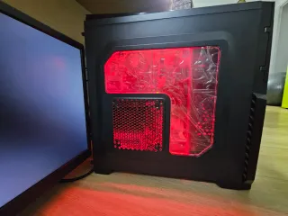 PC Gaming con Monitor AOC