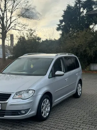 Volkswagen Touran 2009