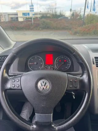 Volkswagen Touran 2009