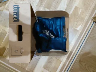 Botas militares iturri talla 41 negras