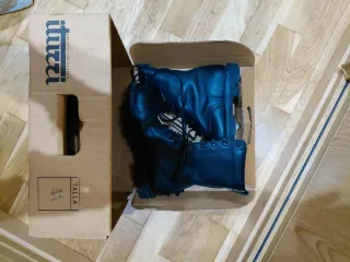 Botas militares iturri talla 41 negras